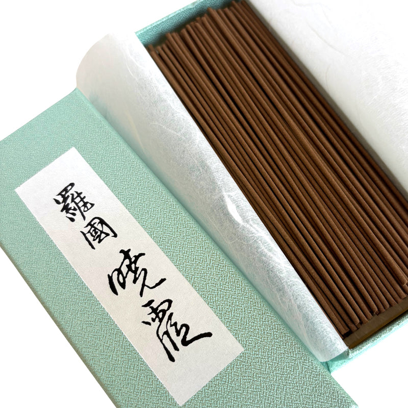 RAKOKU AKIGASUMI - Exceptional Aloeswood 100 sticks